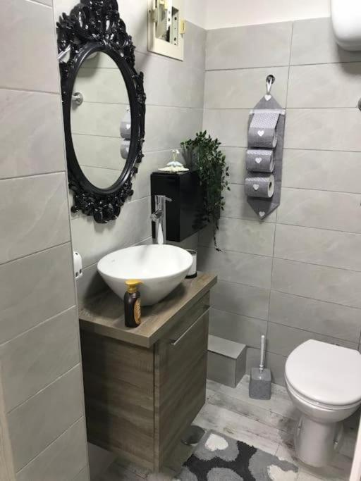 Casa Mya - Studio Flat Neapol Zewnętrze zdjęcie